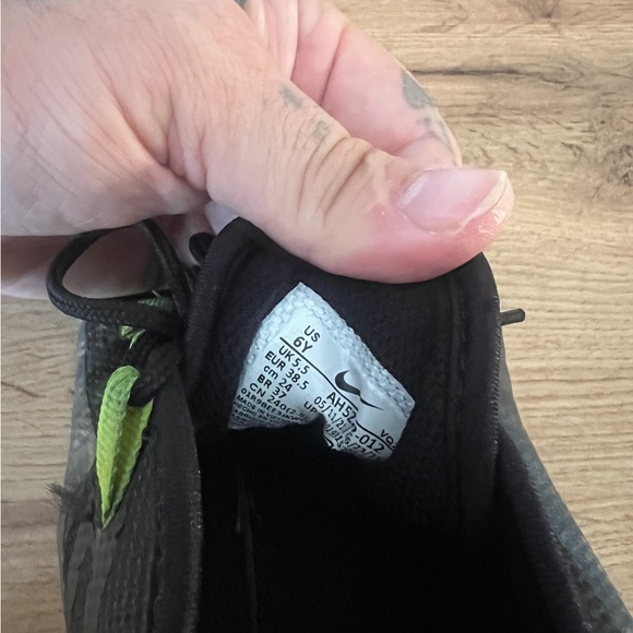 Nike Air Max 6Y - Picture 3 of 7